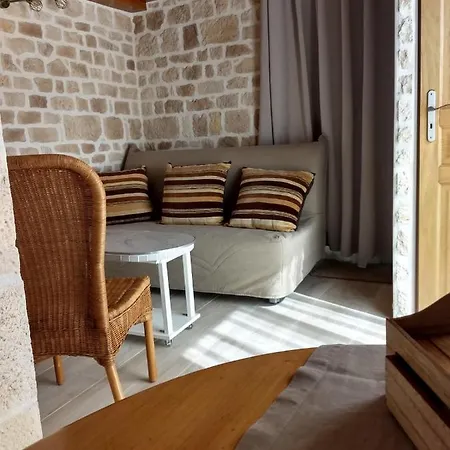Bed & Breakfast Des Mathes, D'hotes, *
