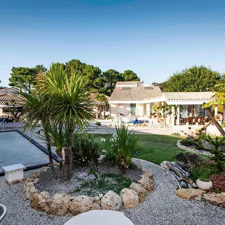 Des Mathes, D'hotes, * Les Mathes