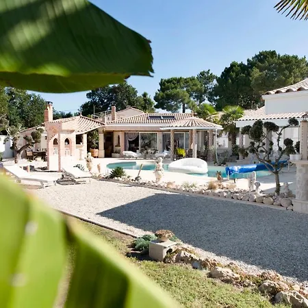 Des Mathes, D'hotes, Bed & Breakfast Les Mathes