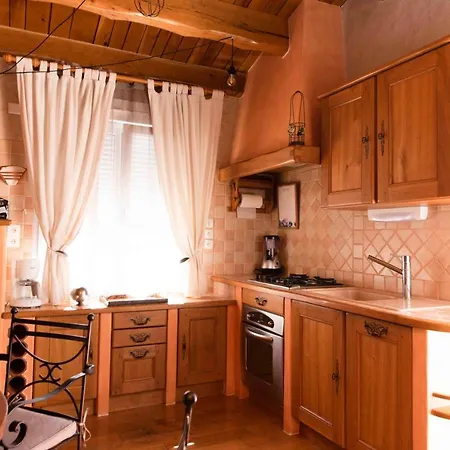 Bed & Breakfast Des Mathes, D'hotes, *