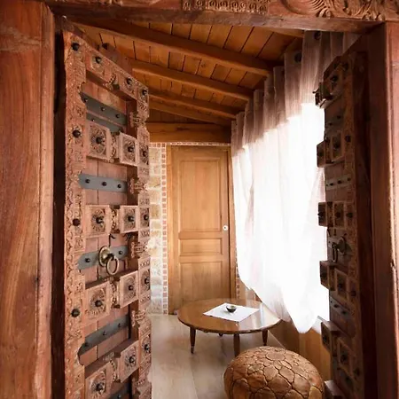 Des Mathes, D'hôtes, Les Mathes