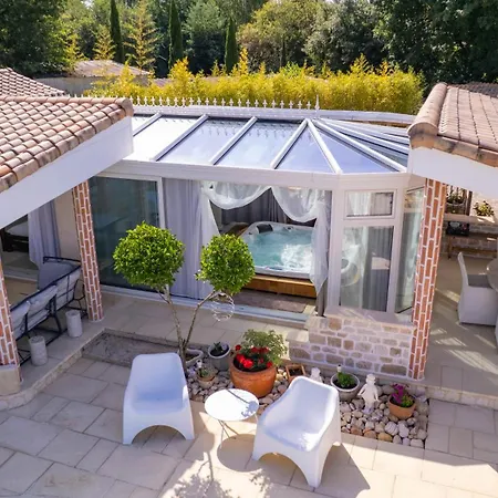 Des Mathes, D'hotes, Bed & Breakfast Les Mathes